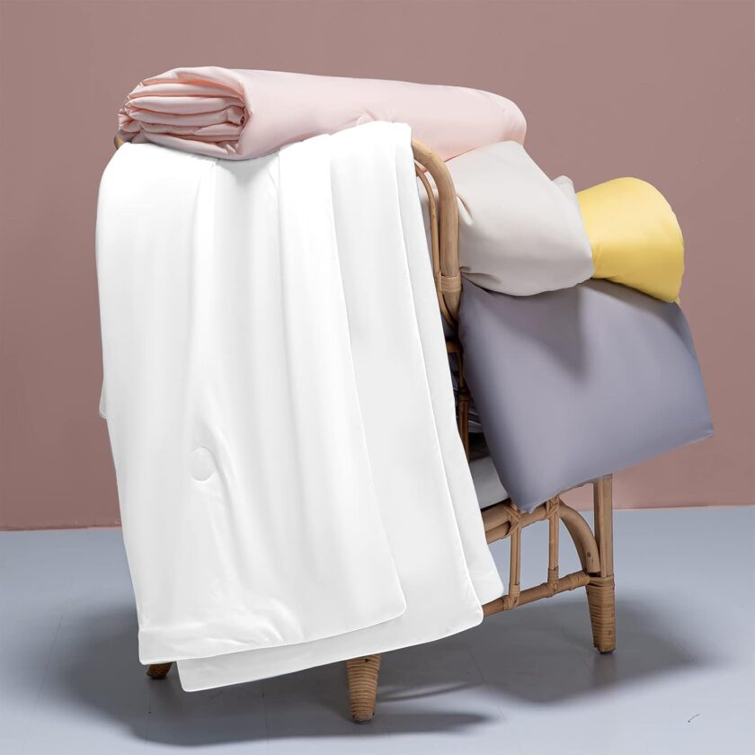 Cooling Blankets for Hot Sleepers - Cool Like Ice Cream Lightweight Blanket for Summer with Double Side Cold, Cooling Comforter, Quilt, Fabric for Bed (Throw Size 47" x 59" White)